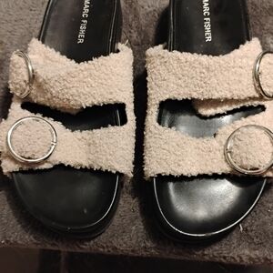 Marc Fisher Women's Black and Cream Sandals